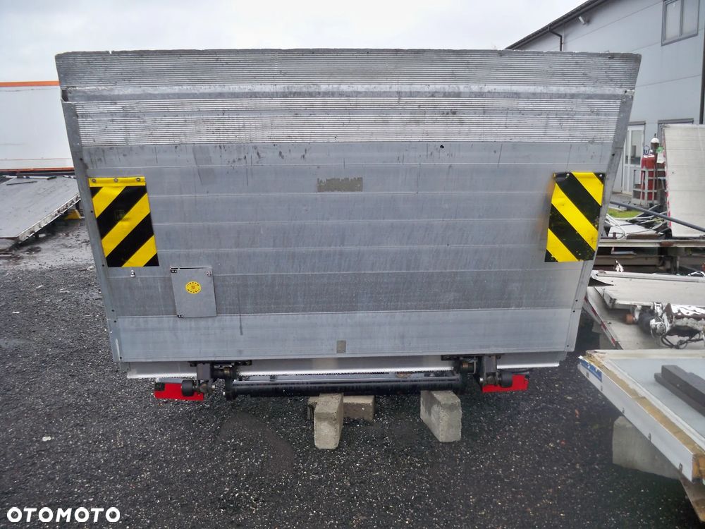 Winda załadowcza 12V - 6