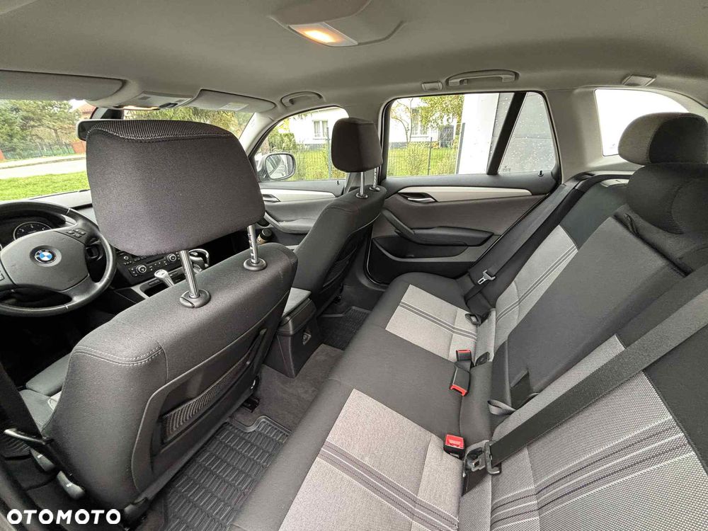 BMW X1 xDrive20d - 34