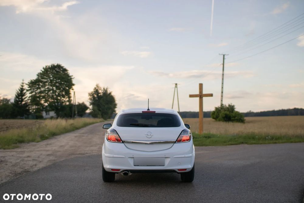 Opel Astra 1.6 T Sport - 8