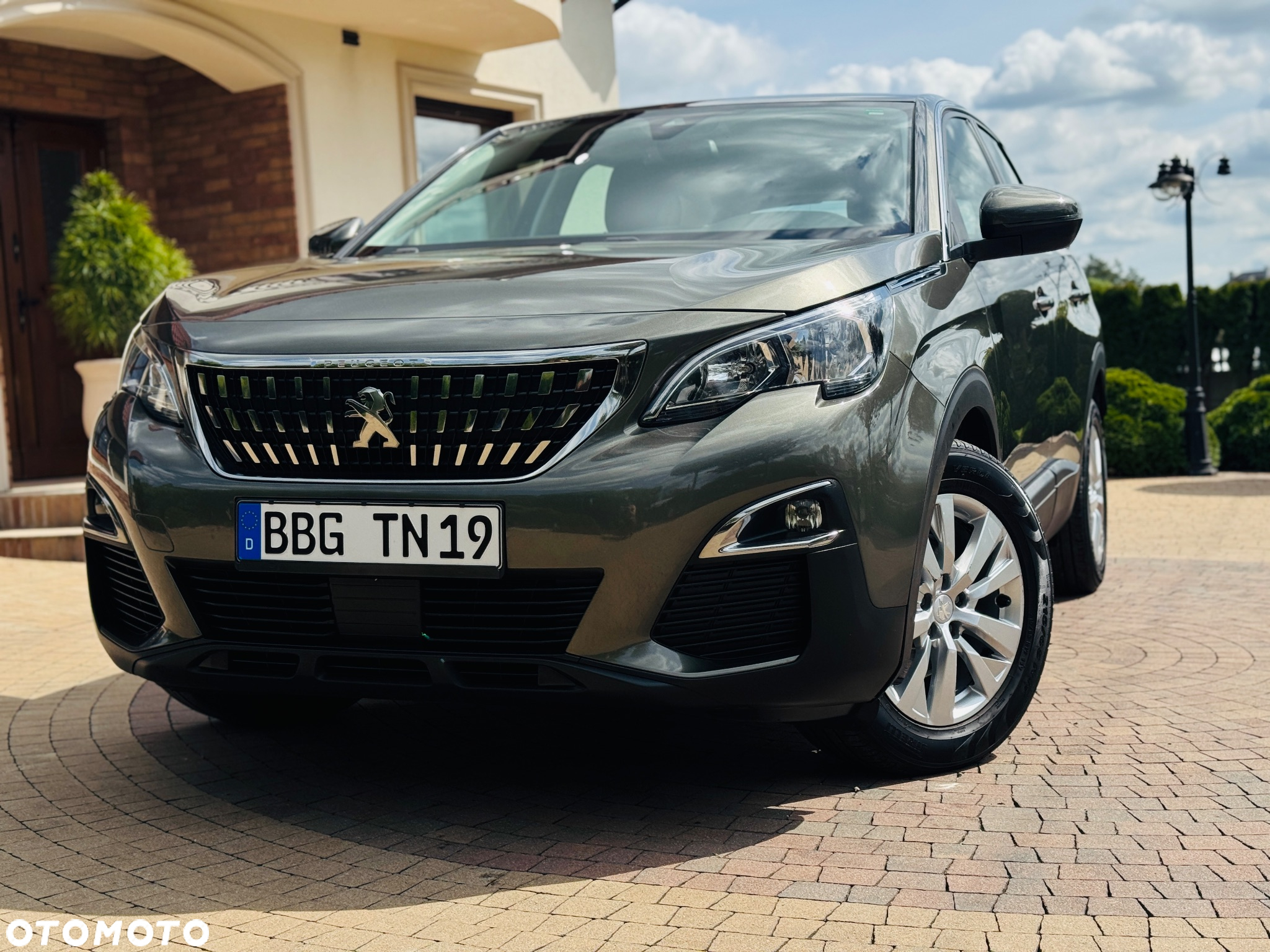 Peugeot 3008 1.5 BlueHDi Allure Pack S&S EAT8 - 25