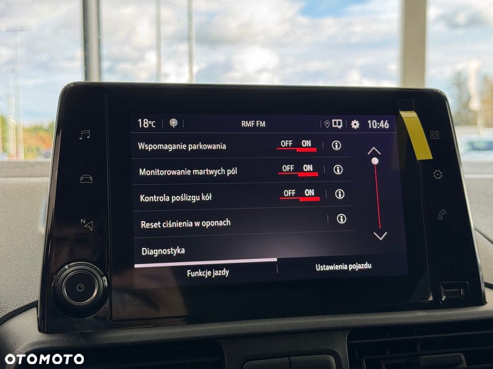 Opel Combo 2t Enjoy - 31