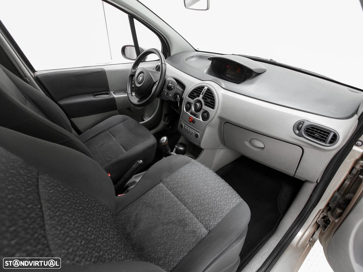 Renault Modus - 11