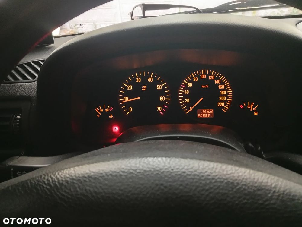 Opel Astra - 14