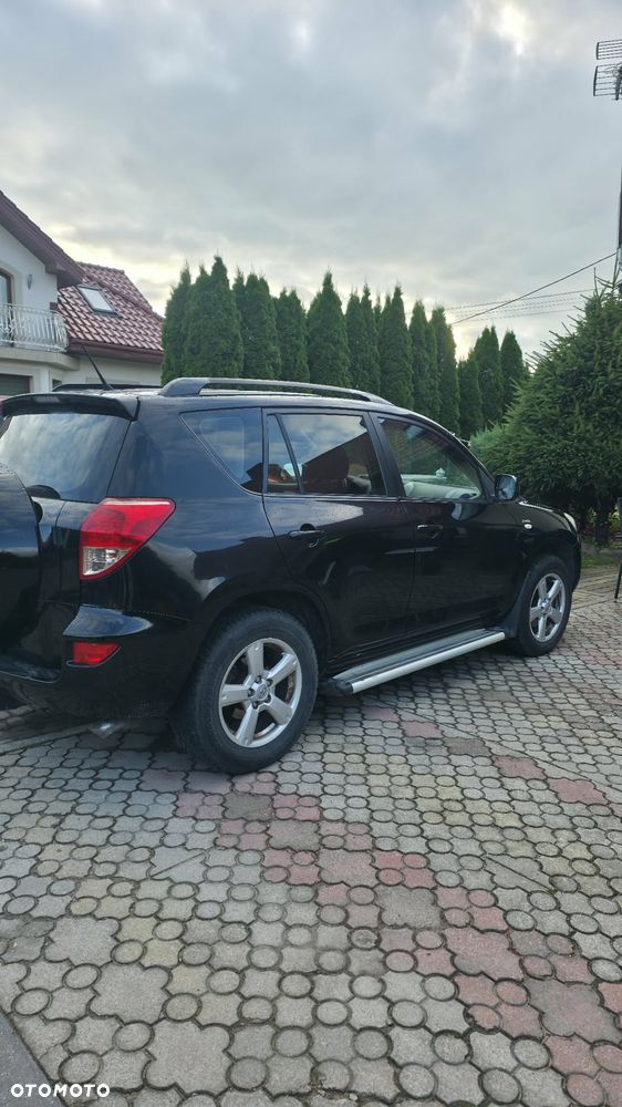 Toyota RAV4 2.2 D-4D Premium - 14
