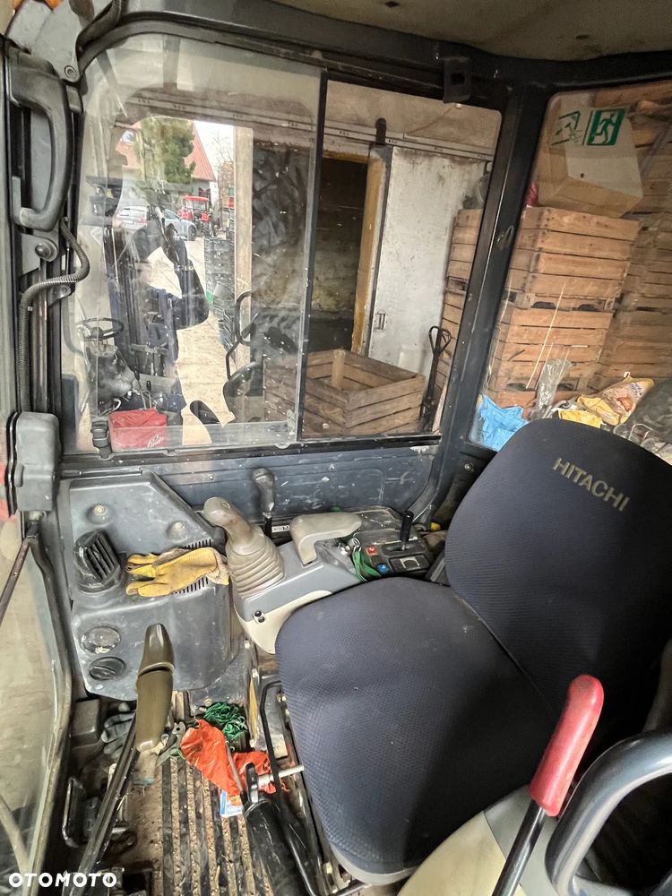 Hitachi ZX16-3 CLR - 6