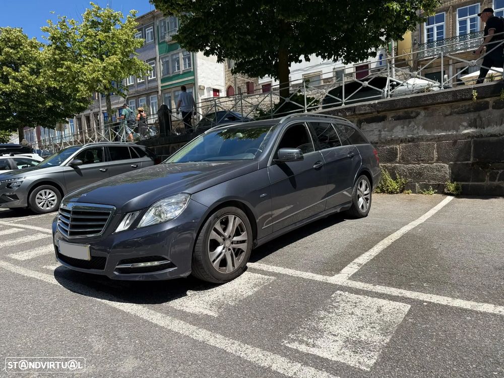 Mercedes-Benz E 220 CDi Avantgarde BlueEfficiency Auto - 3