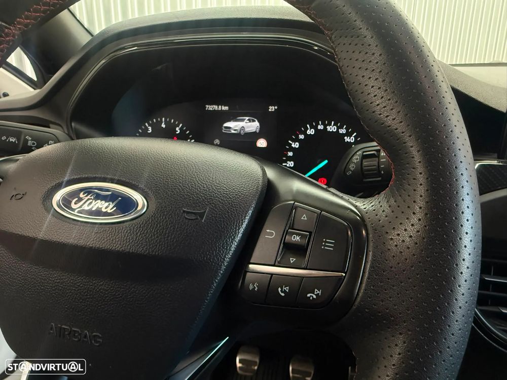 Ford Focus 1.0 EcoBoost ST-Line - 22