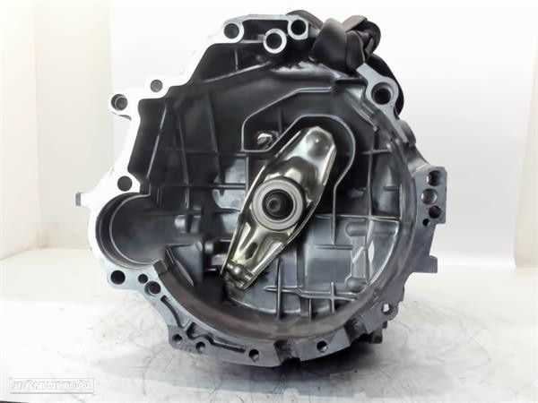 CAIXA VELOCIDADES AUDI A6 2.5 TDI 180 CV REFª: DHF - 1