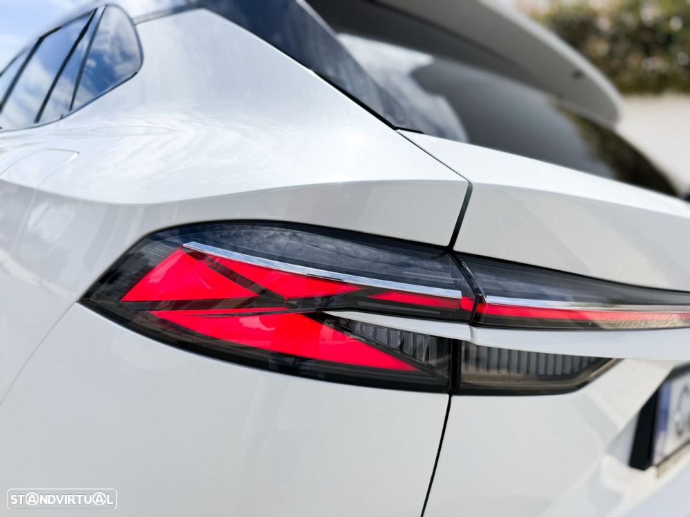MG EHS 1.5 T-GDI Plug-in Hybrid Luxury - 16