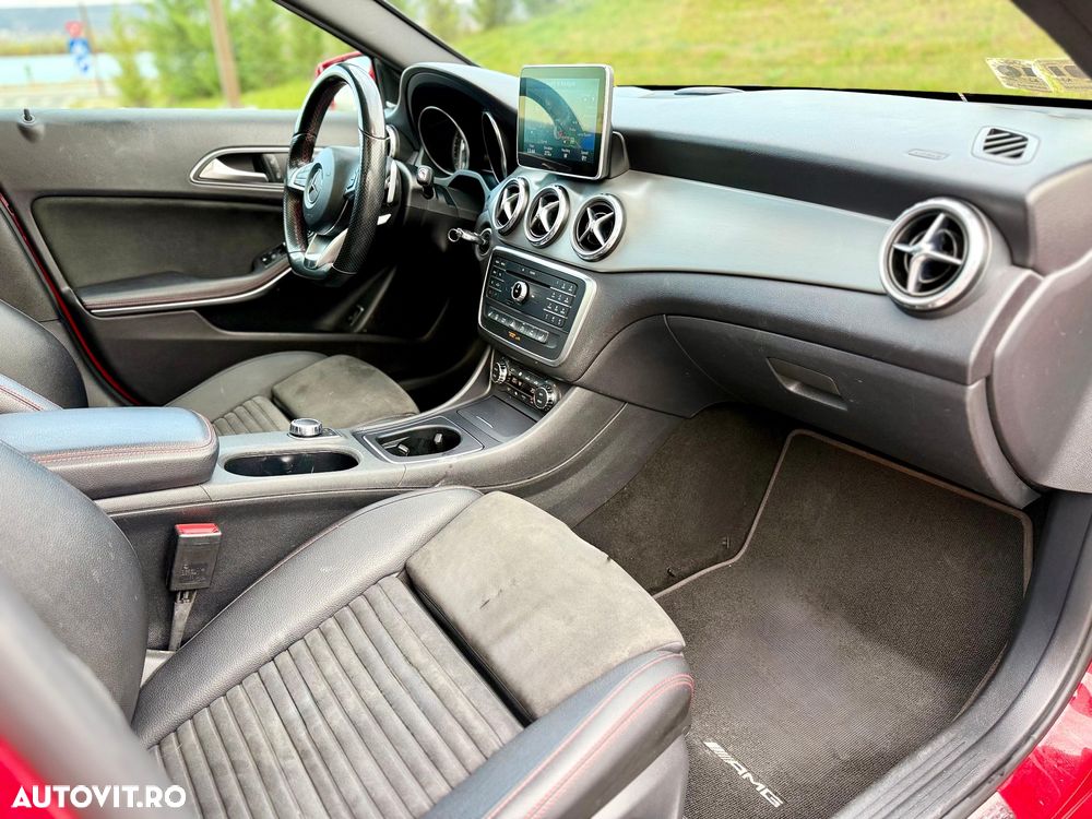 Mercedes-Benz GLA 200 7G-DCT AMG Line - 19