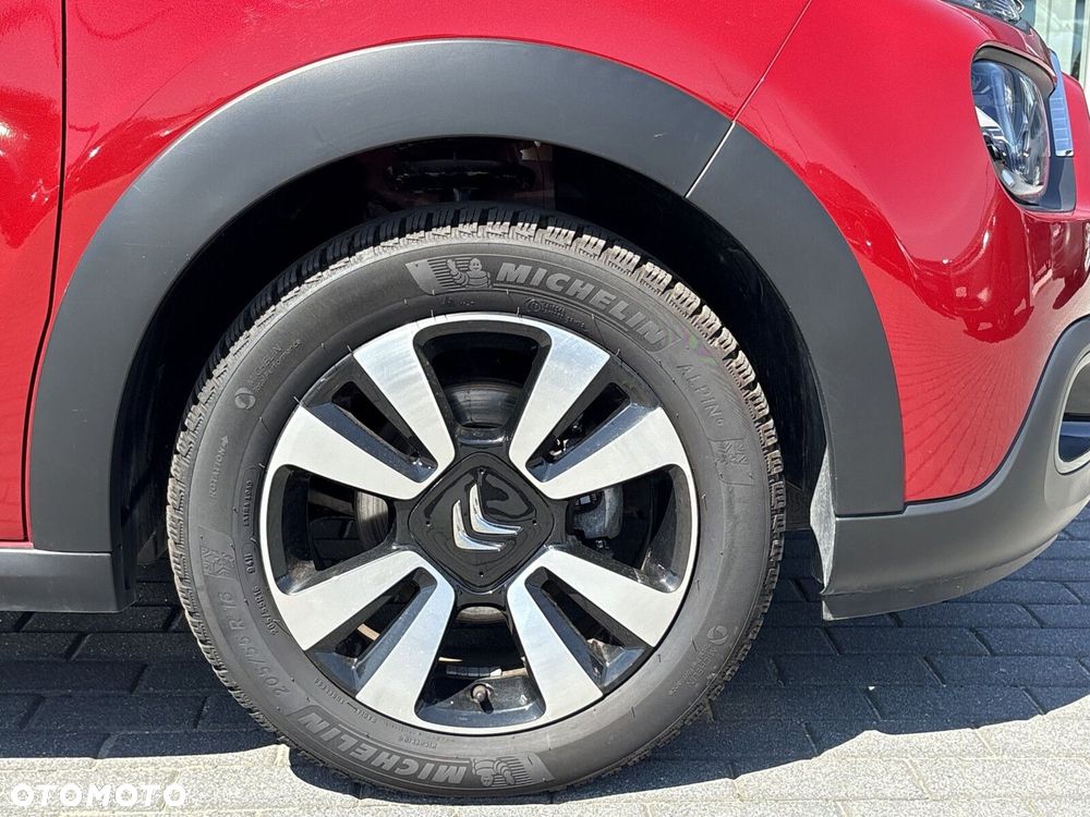 Citroën C3 1.2 PureTech Shine EAT6 - 26