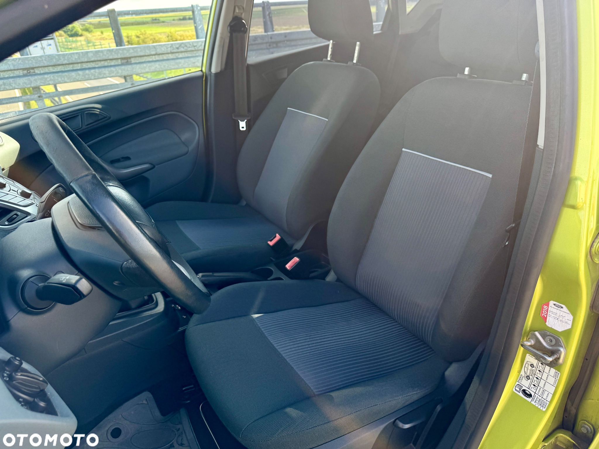 Ford Fiesta 1.25 Ambiente - 8