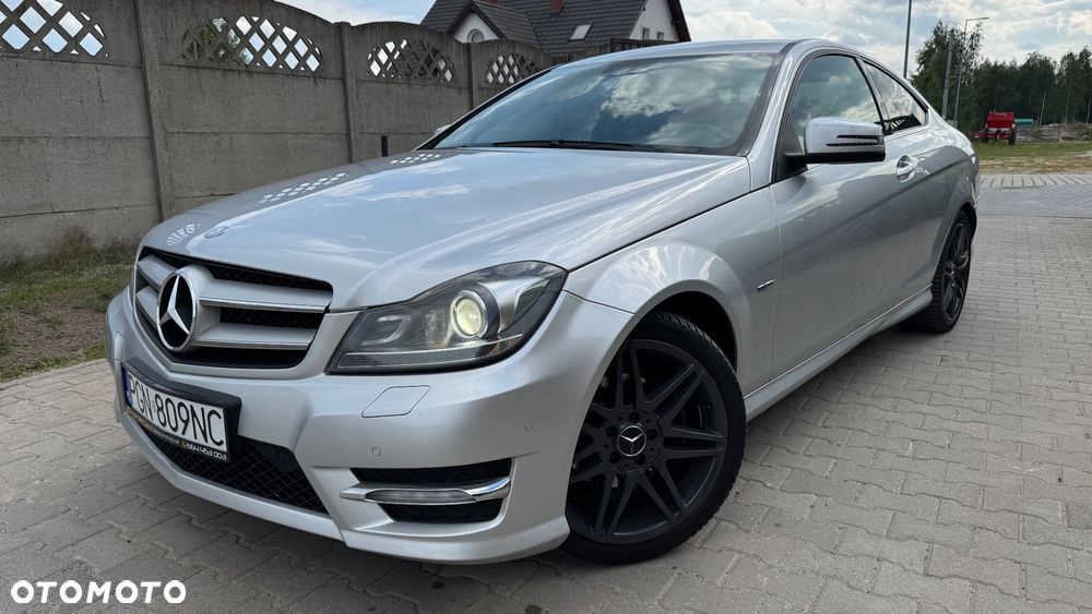 Mercedes-Benz Klasa C 250 CGI BlueEff Sport - 1