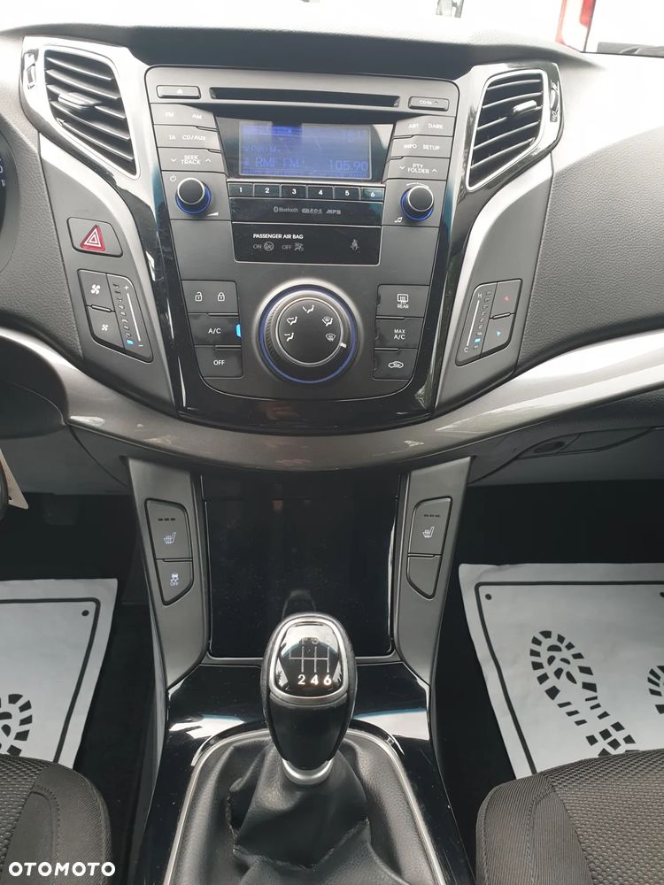 Hyundai i40 Kombi 1.6 Trend - 21