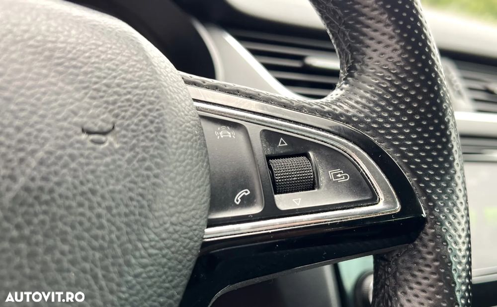 Skoda Octavia 2.0 TDI 4x4 ELEGANCE - 14