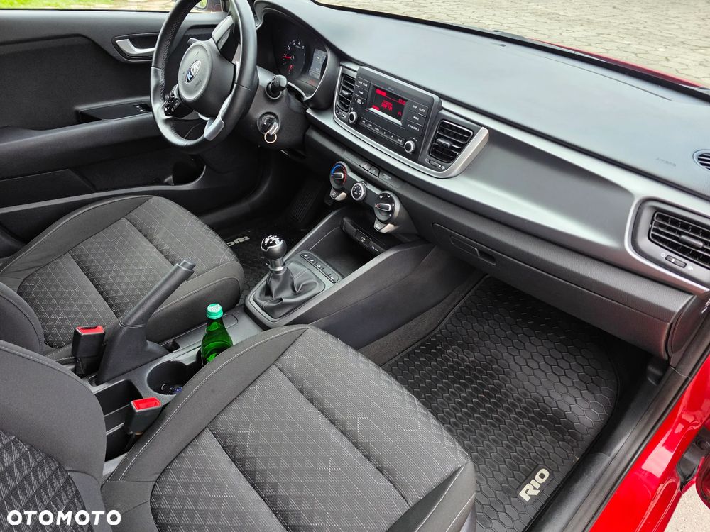 Kia Rio 1.2 M - 9