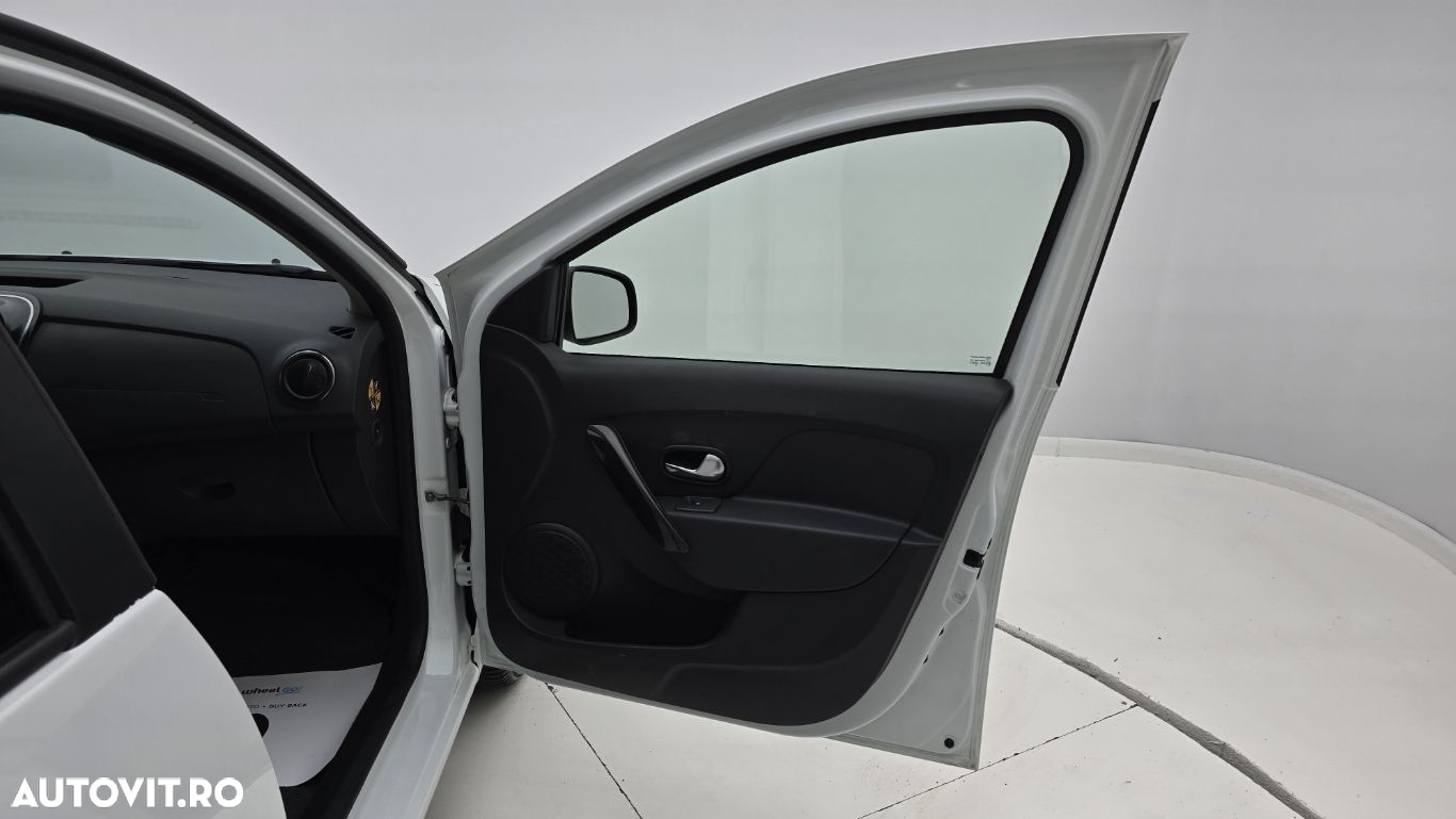 Dacia Logan 0.9 TCe Laureate - 18