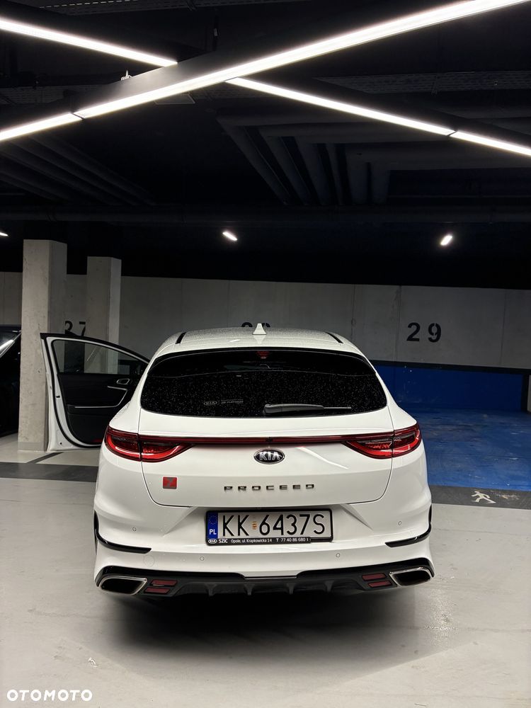 Kia ProCeed - 5