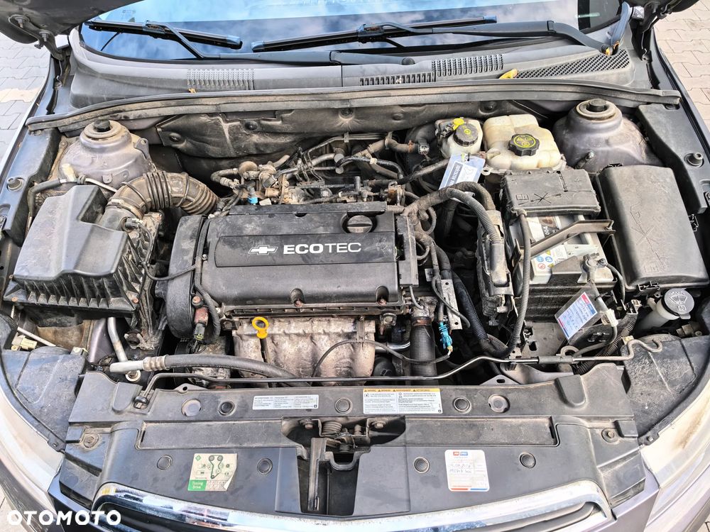 Chevrolet Cruze 1.6 - 17