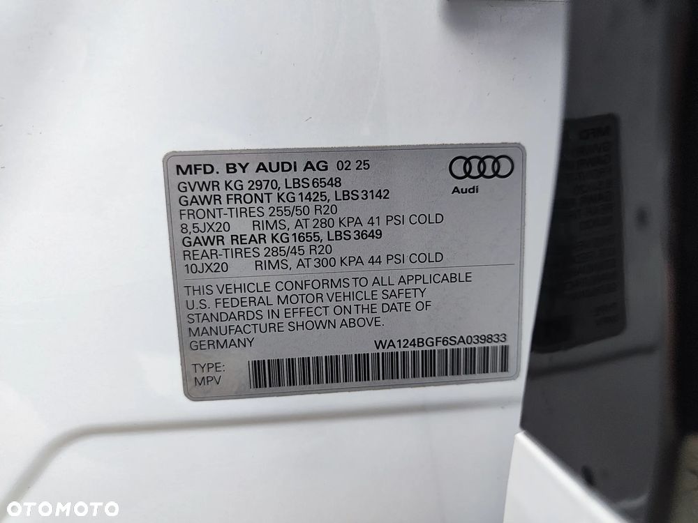 Audi Q6 e-tron - 15