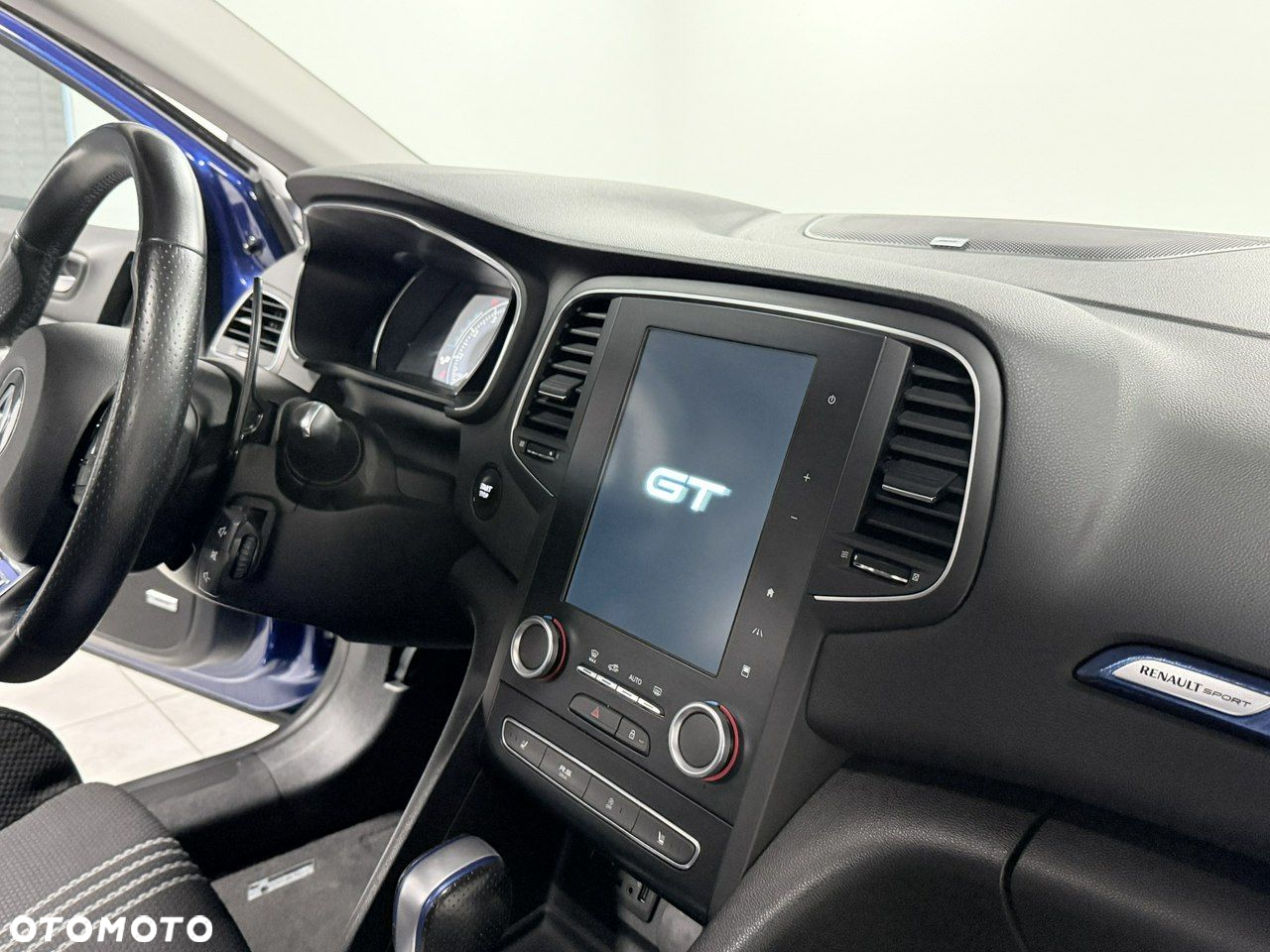 Renault Megane ENERGY TCe 205 EDC GT - 23