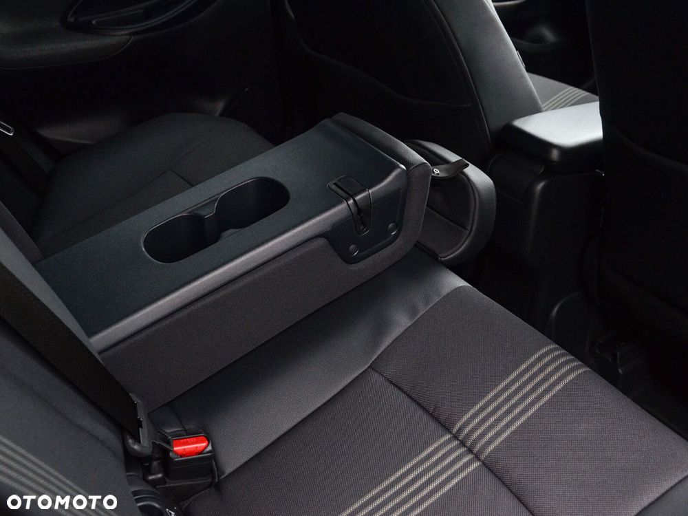 Toyota Yaris Cross - 23