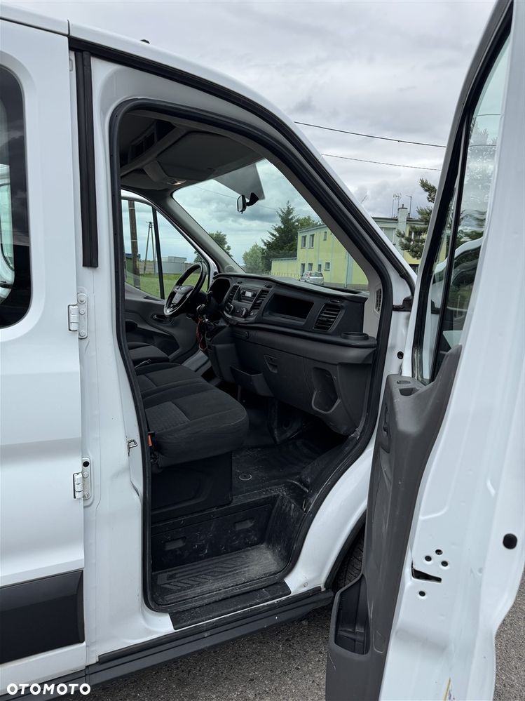 Ford TRANSIT MK8 - 15