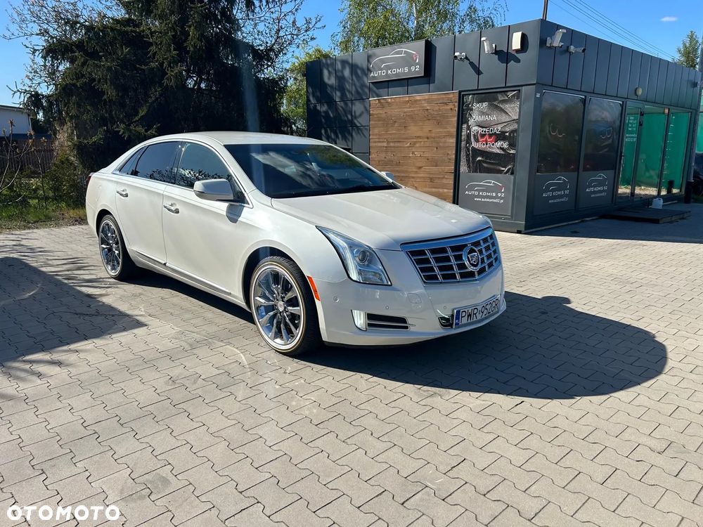 Cadillac XTS - 2