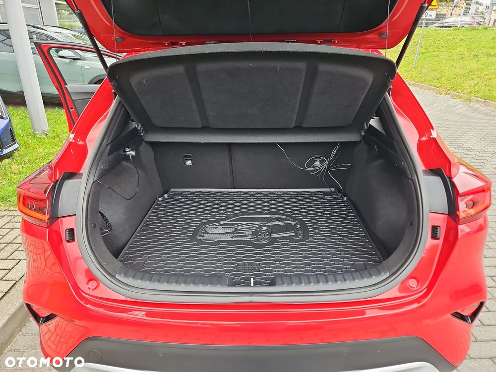Kia XCeed 1.5 T-GDI M - 18