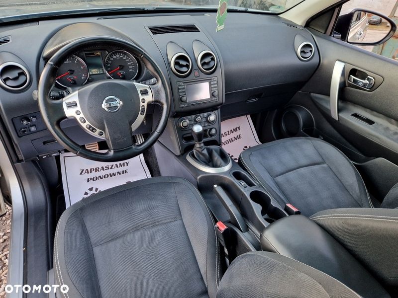 Nissan Qashqai 2.0 dCi DPF I-Way - 8