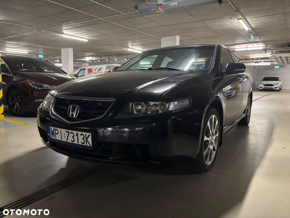 Honda Accord 2.0 Executive - 1