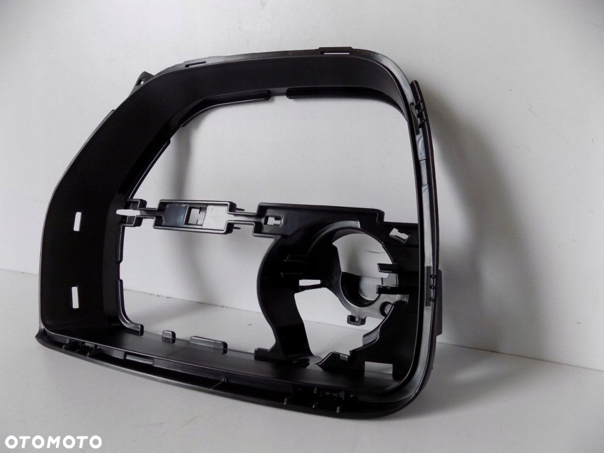 BMW X6 E71 Ramka Lampy Przeciwmgielnej R - 4003 - 3