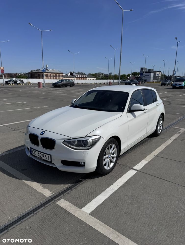 BMW Seria 1 116i - 1