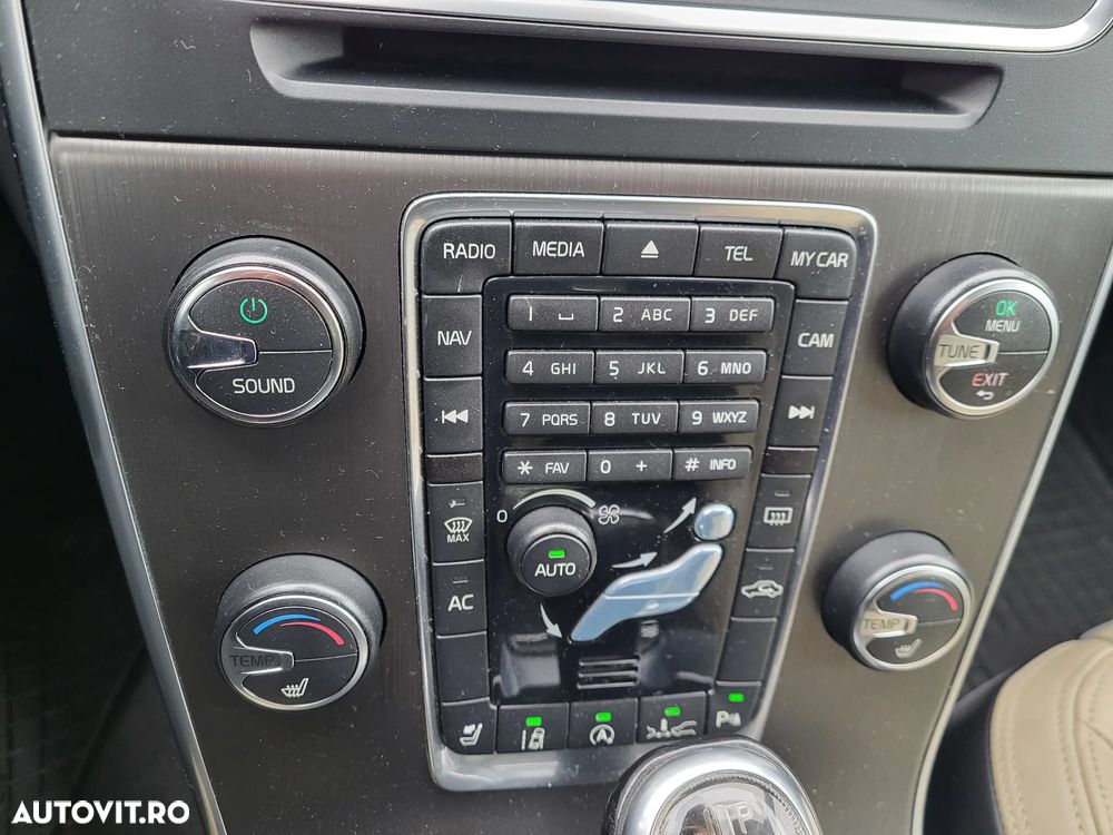 Volvo S60 D2 Powershift Momentum - 15