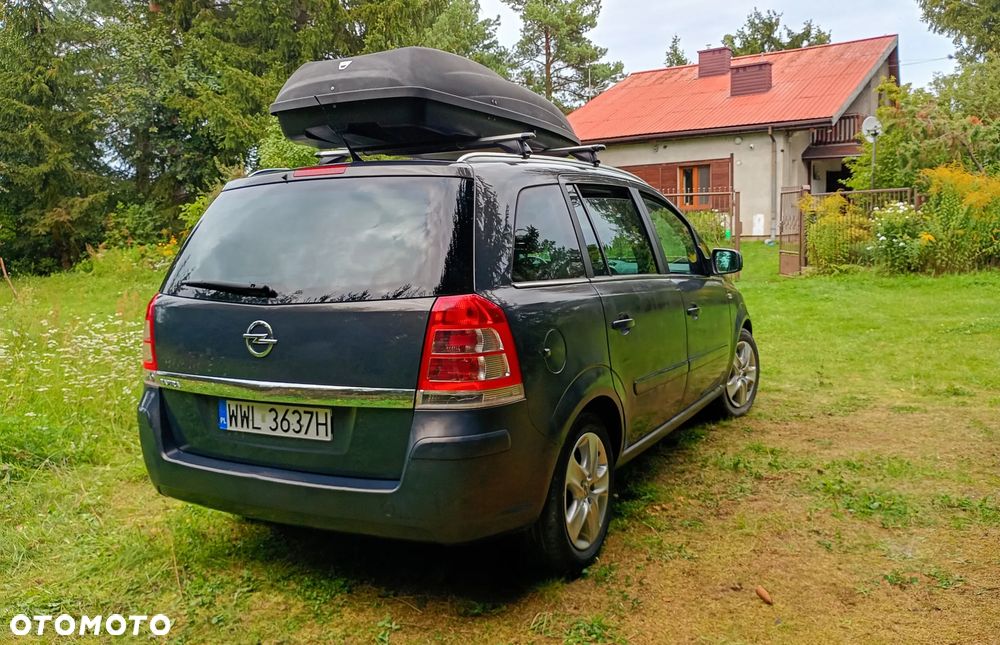 Opel Zafira - 3
