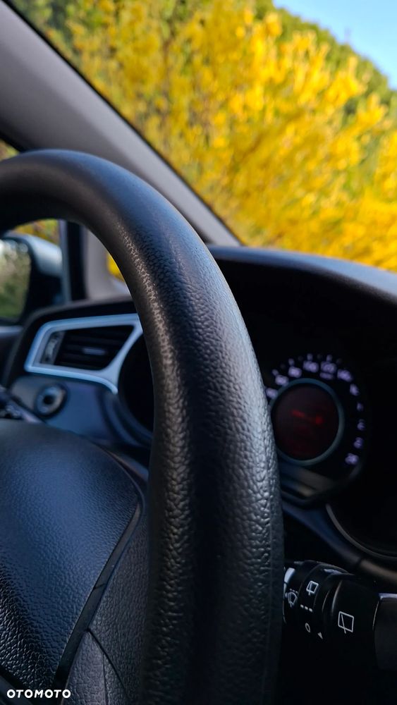 Kia Ceed 1.4 CVVT Attract - 22