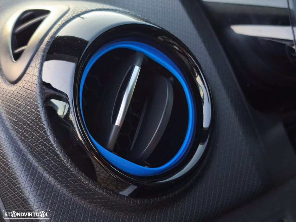 Renault Clio Sport Tourer 0.9 TCe GT Line - 23