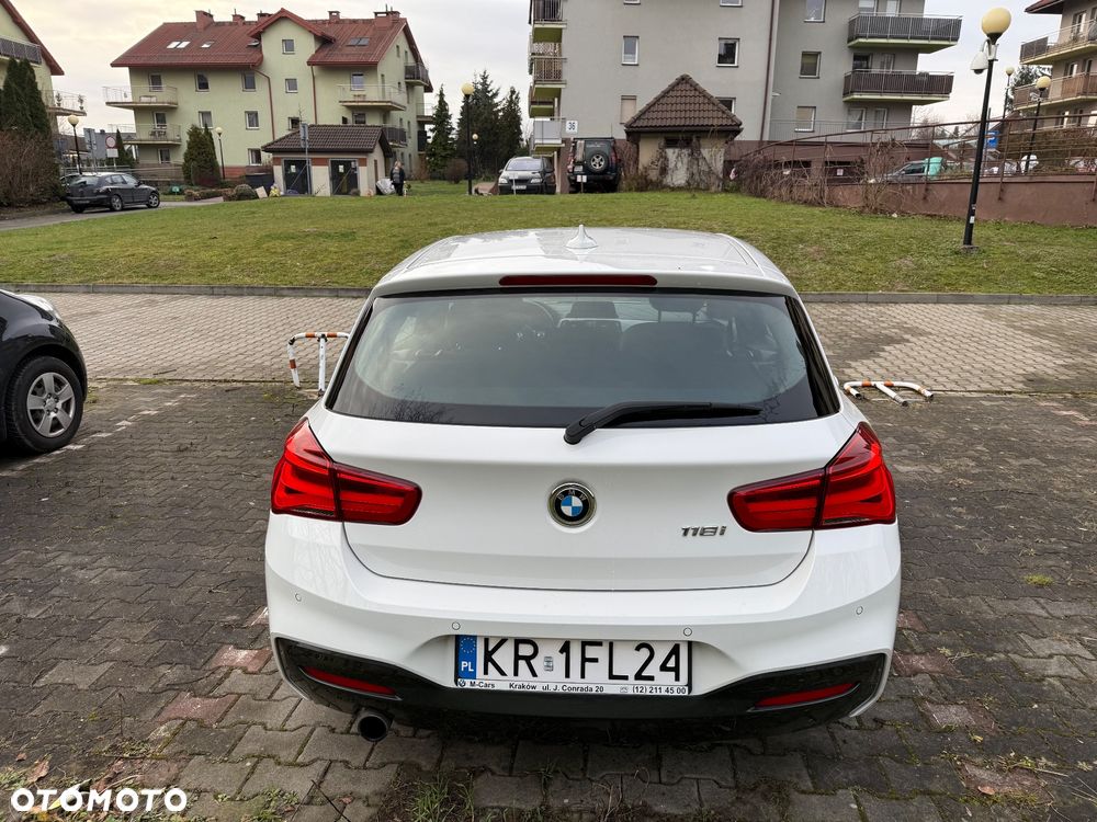 BMW Seria 1 118i M Sport - 3