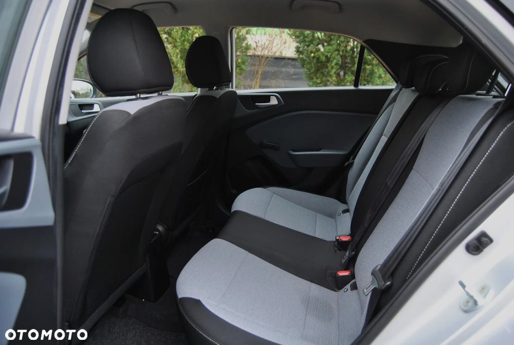 Hyundai i20 1.2 BlueDrive Comfort - 6