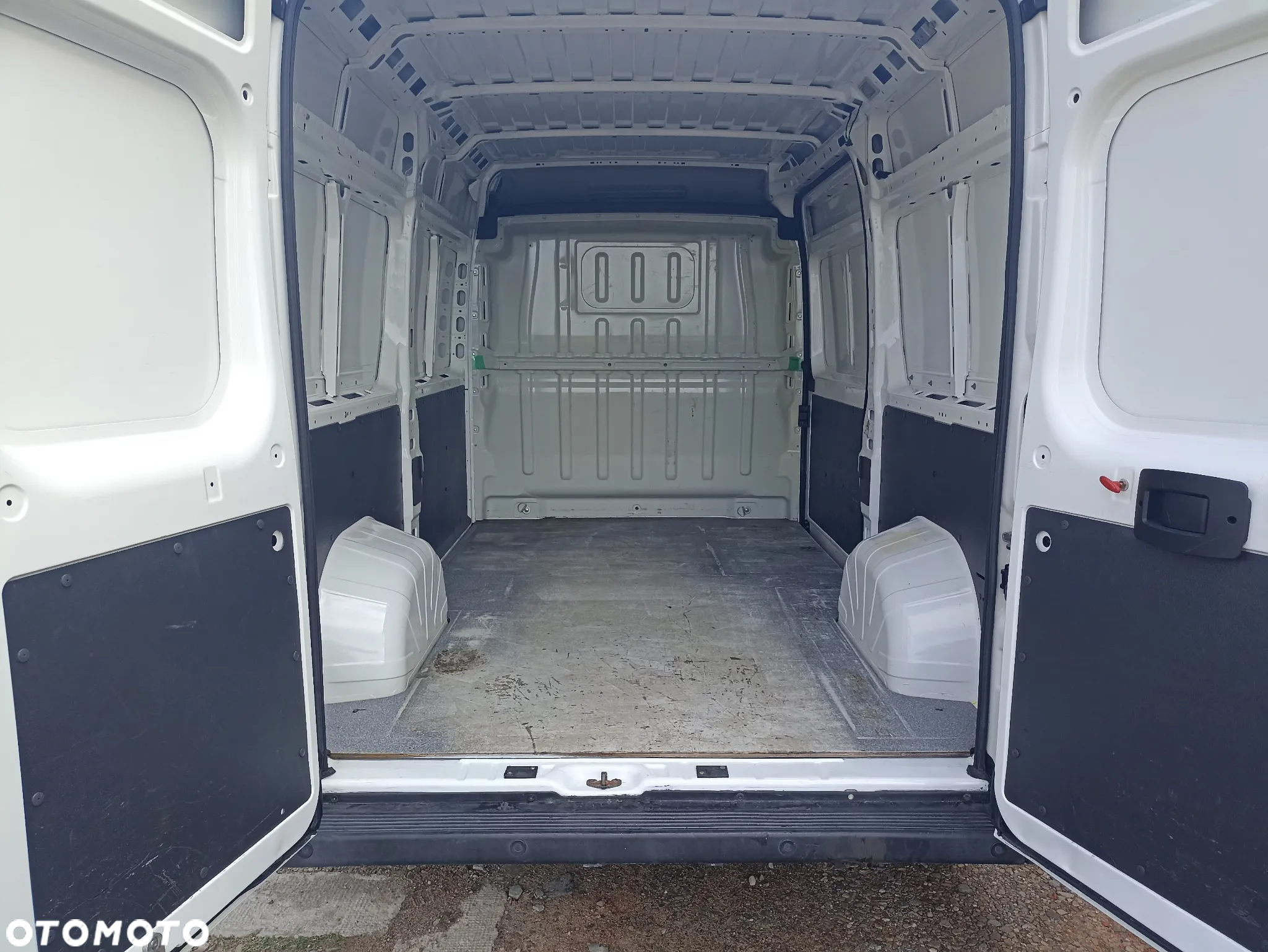 Peugeot BOXER - 17