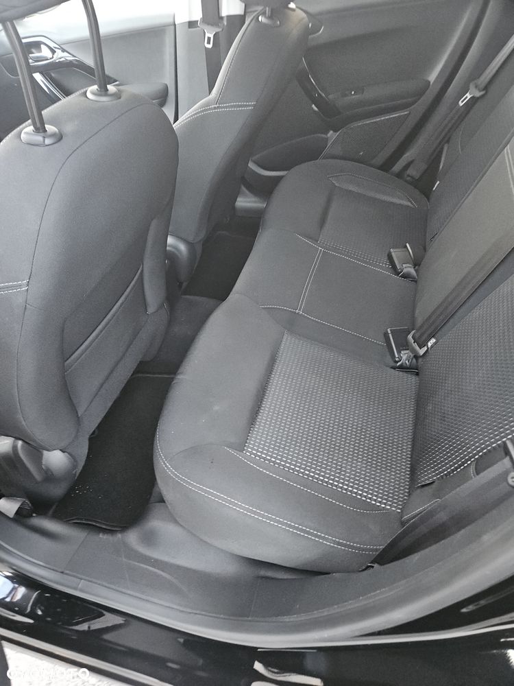 Peugeot 208 1.2 PureTech Allure S&S - 16