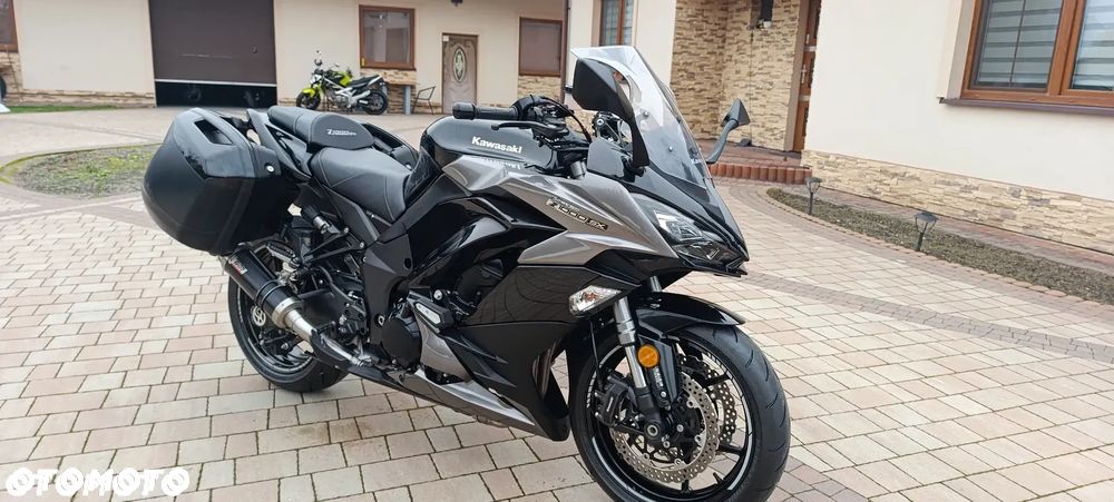 Kawasaki Ninja 1000 SX - 5