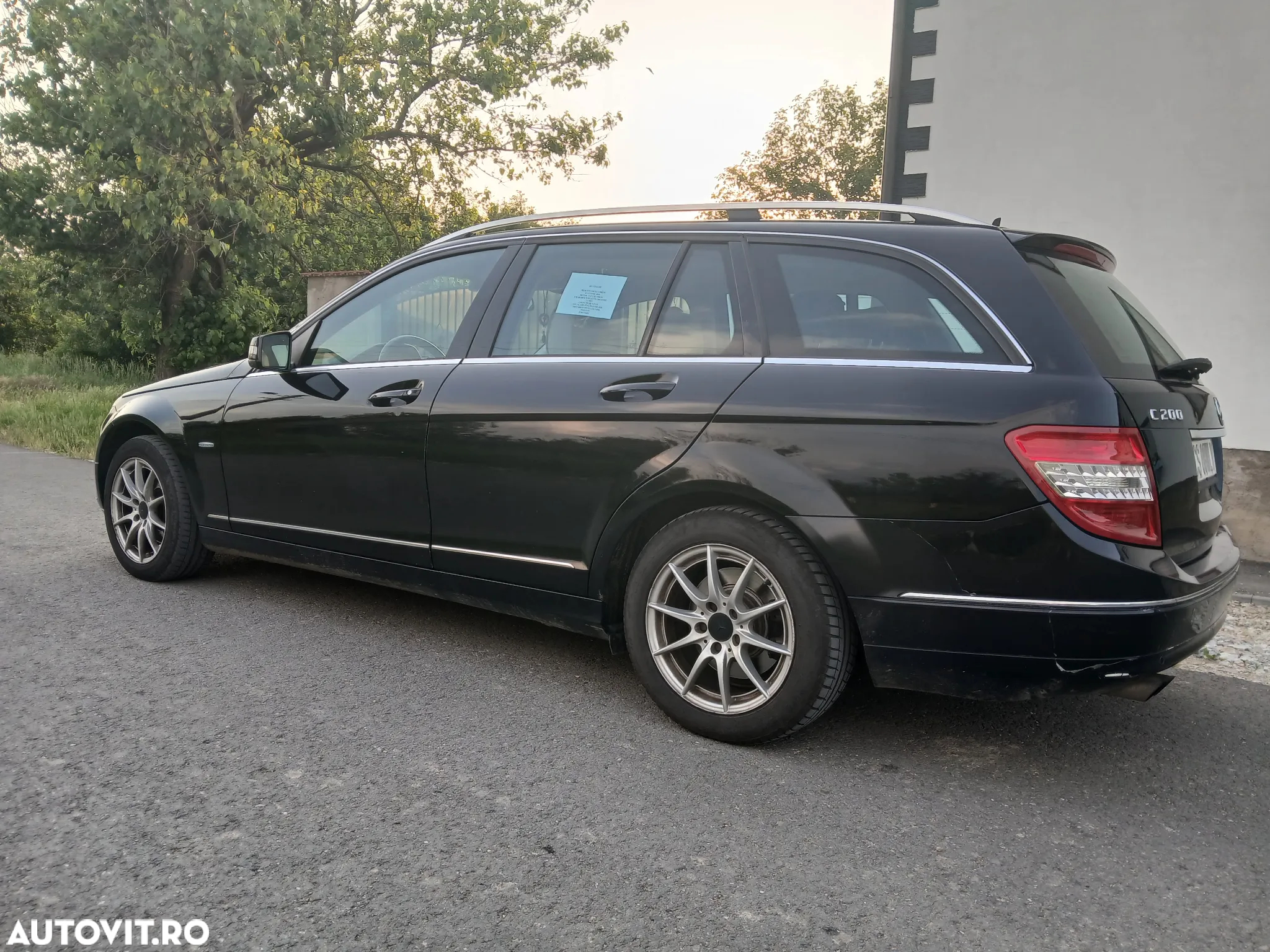 Mercedes-Benz C - 3