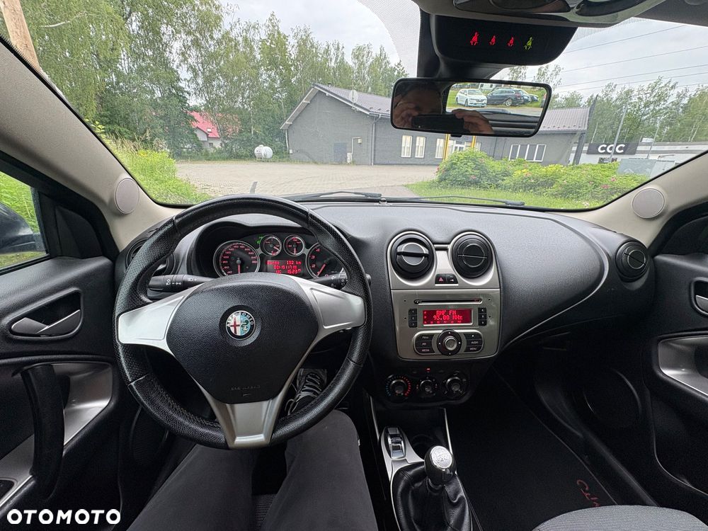 Alfa Romeo Mito 1.4 MultiAir Distinctive S&S - 9