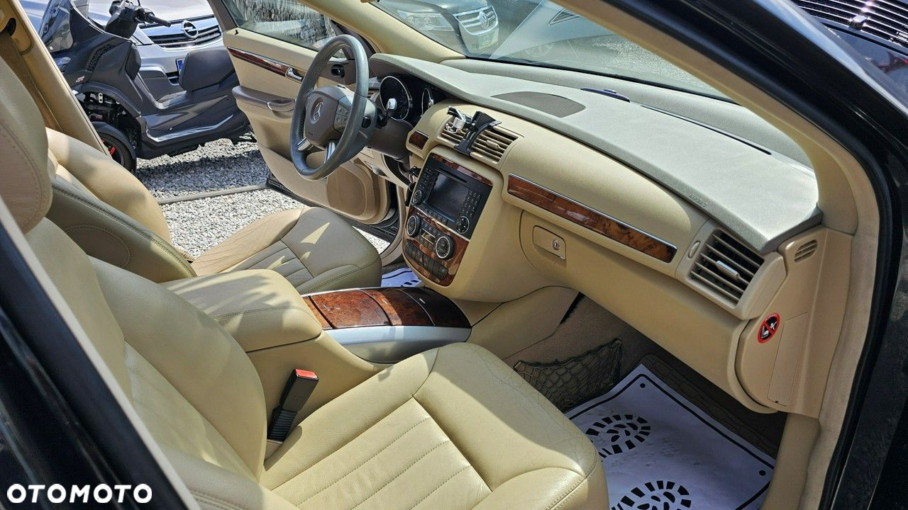 Mercedes-Benz Klasa R - 30
