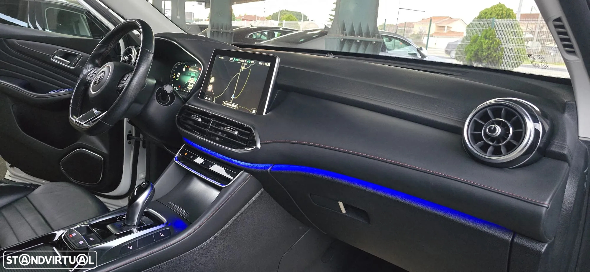 MG EHS 1.5 T-GDI Plug-in Hybrid Luxury - 31