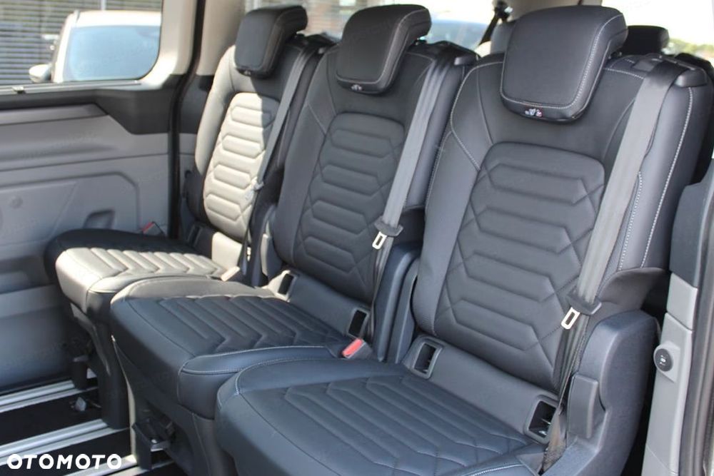 Ford Tourneo Custom - 10