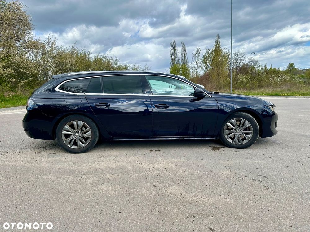 Peugeot 508 - 8