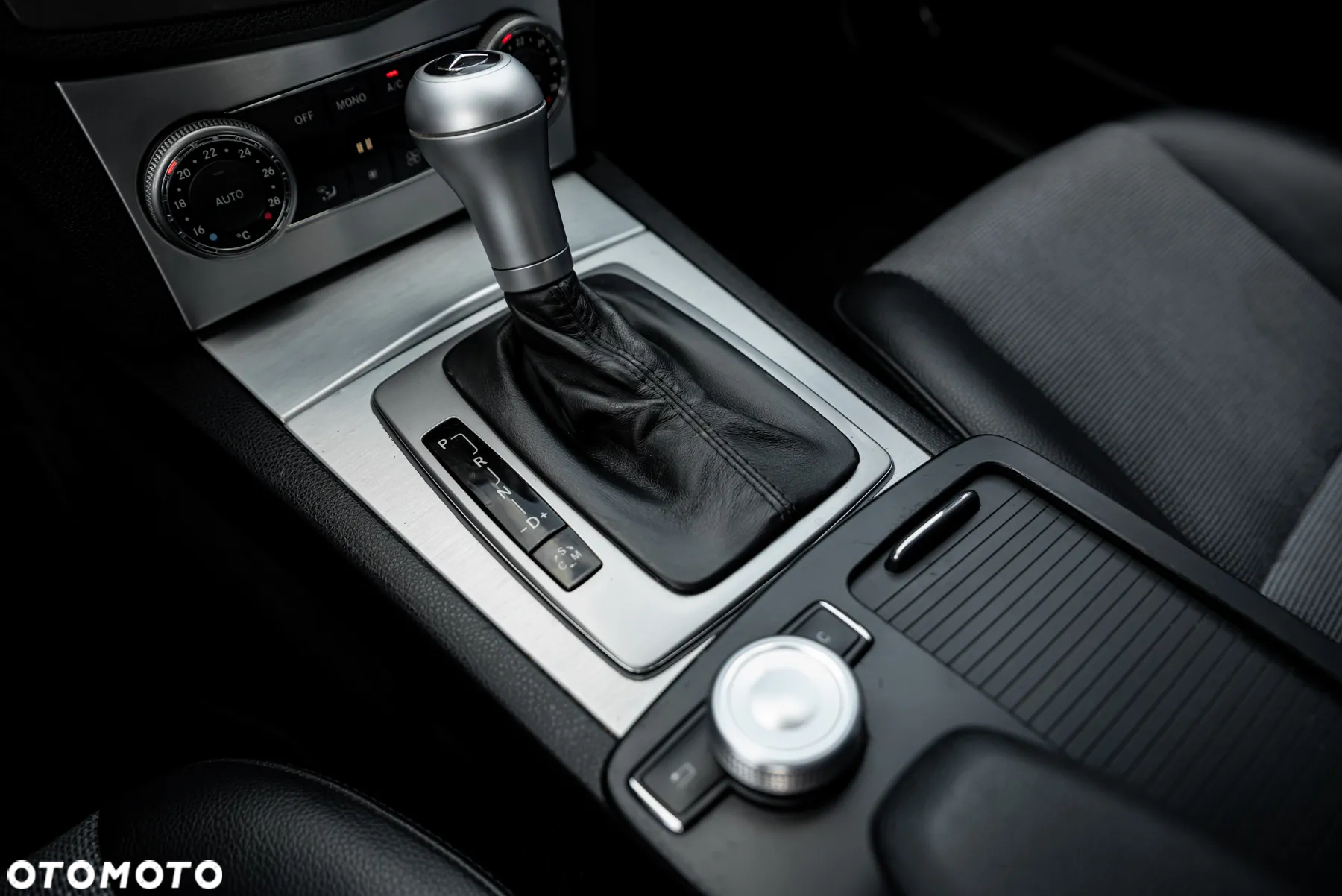 Mercedes-Benz Klasa C 180 T Kompressor Automatik Avantgarde - 33
