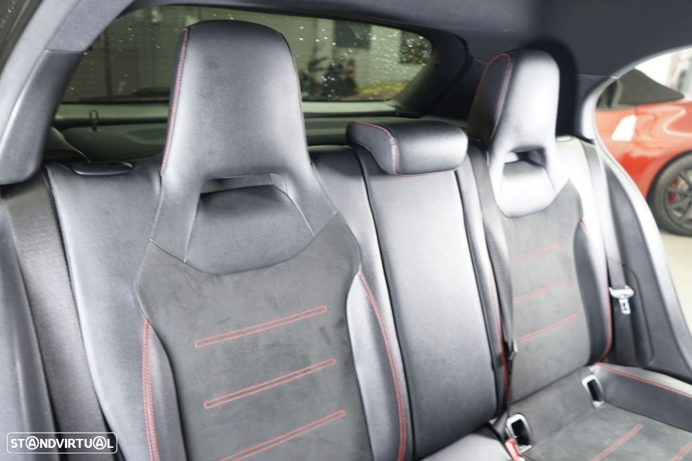 Mercedes-Benz A 180 d AMG Line Aut. - 34